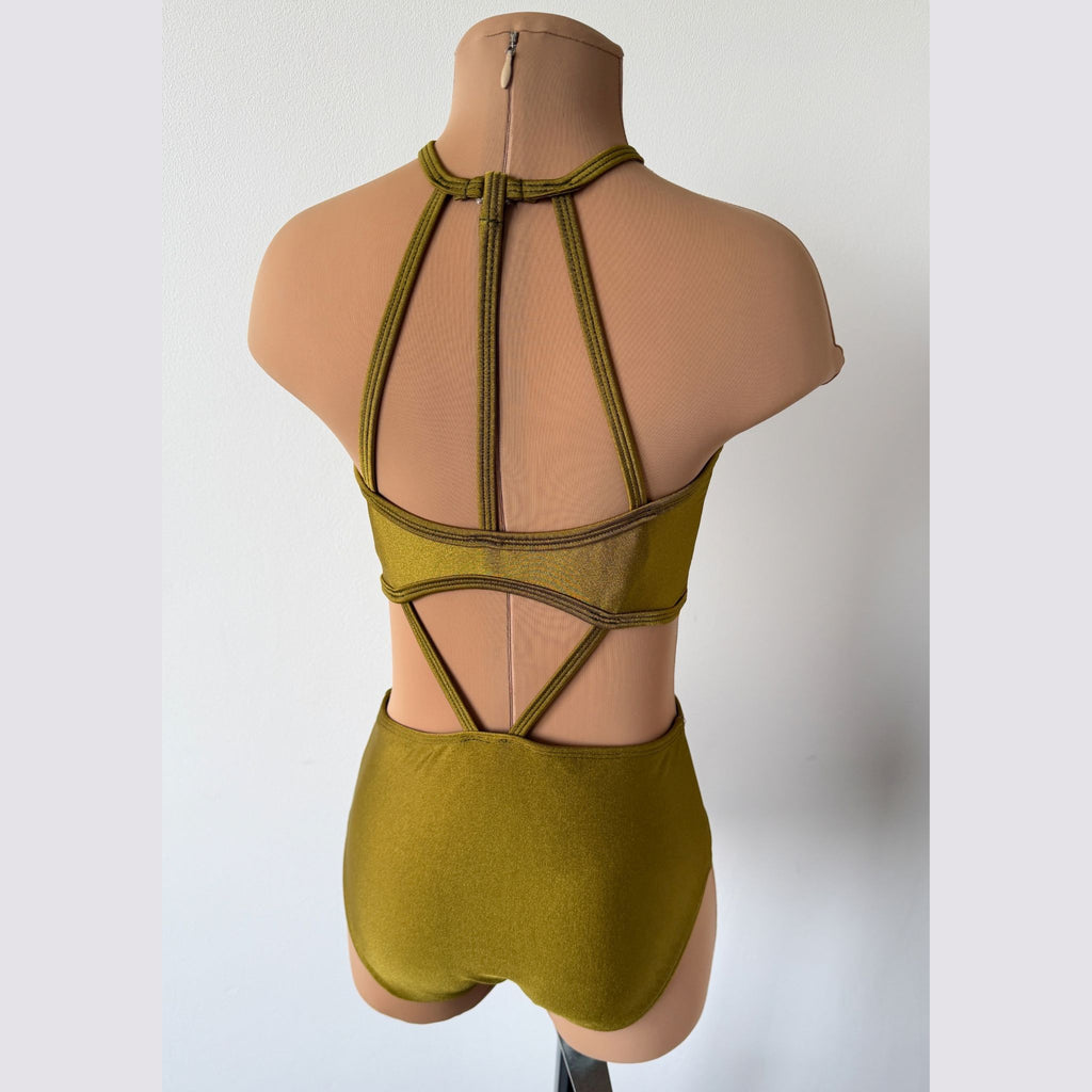 Child 10 | Edge Base | Antique Olive