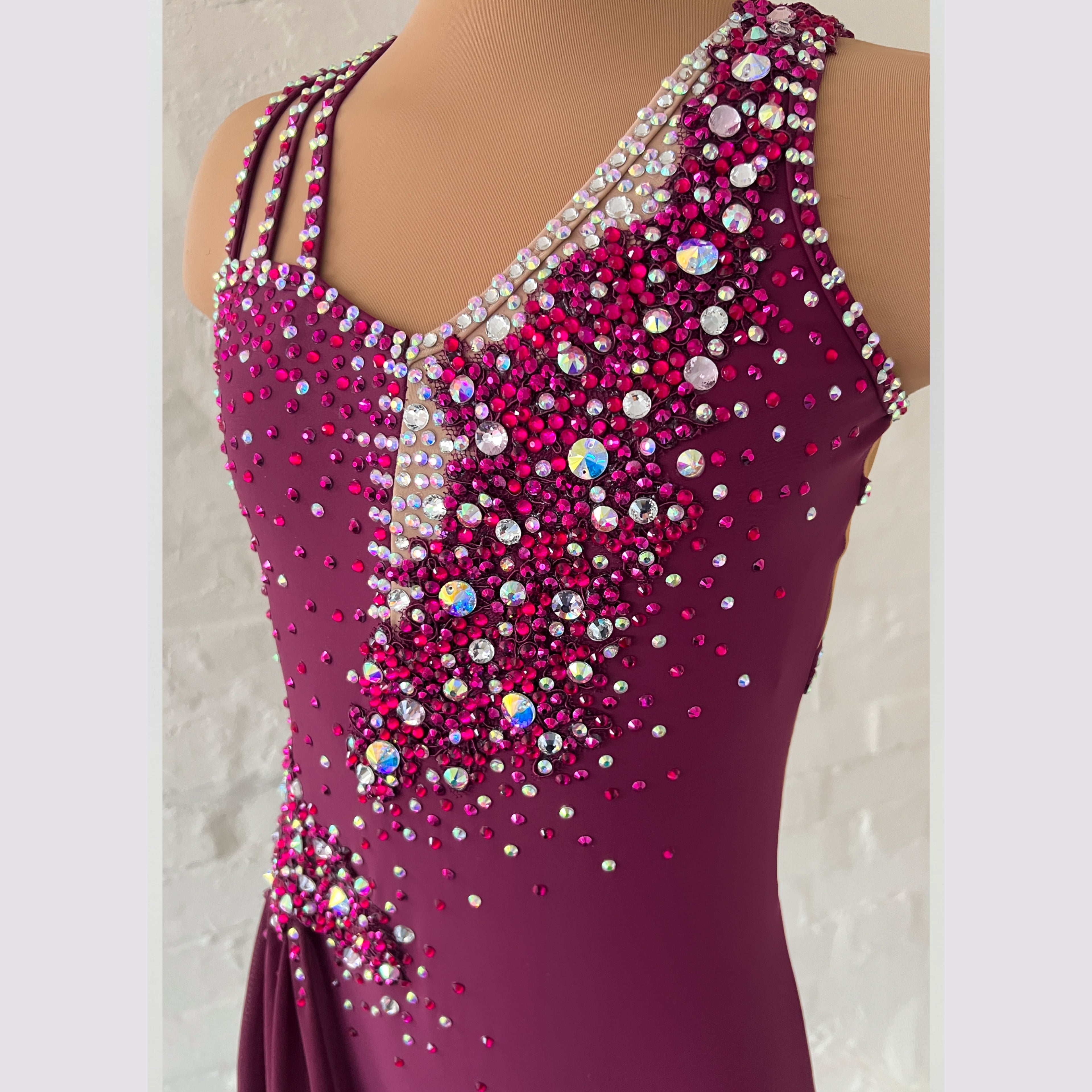 Adult Small | Shimmering Maroon - VIP ACCESS ONLY