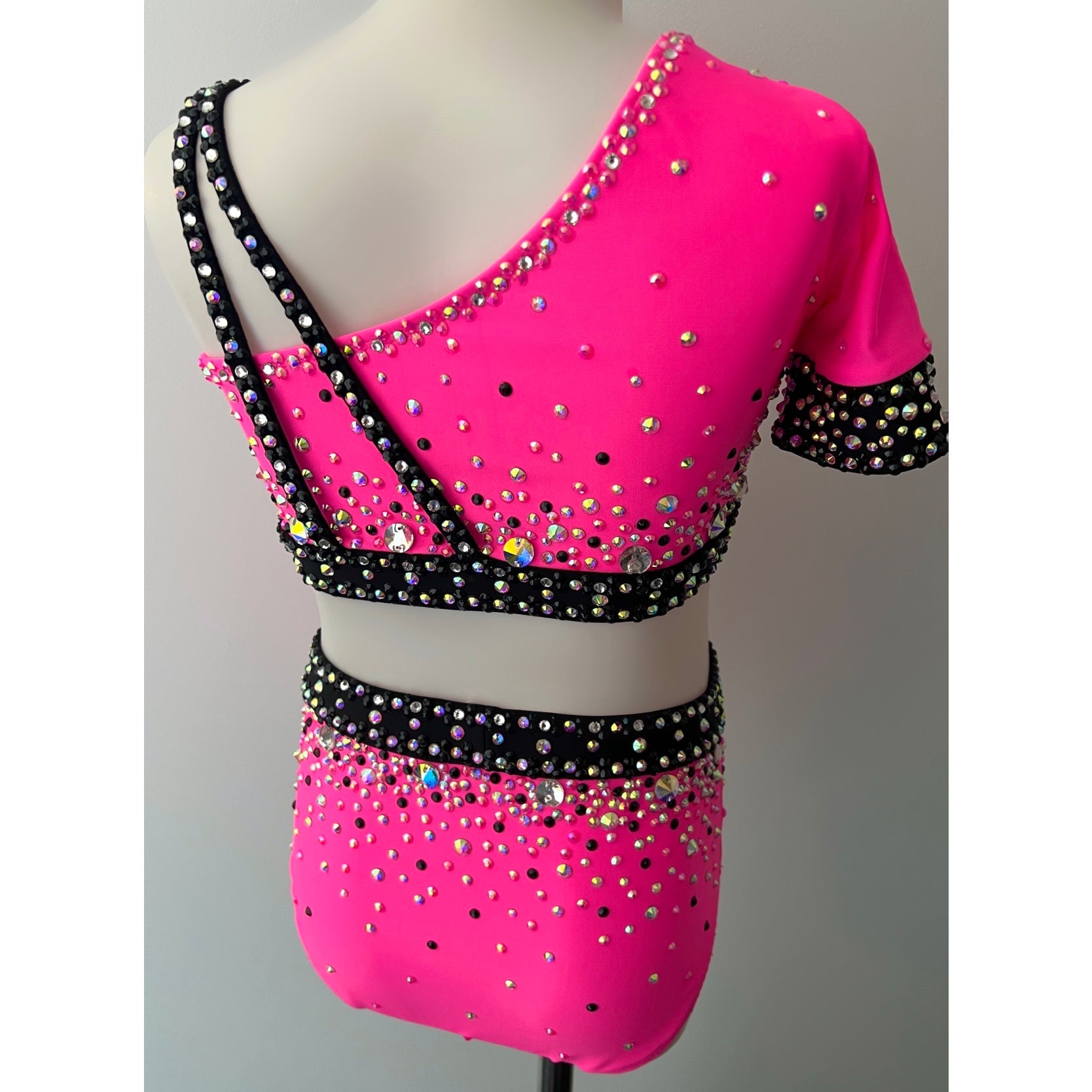 Child 10 | Black and Pink Jazz Dance Costume - Sparkle Worldwide